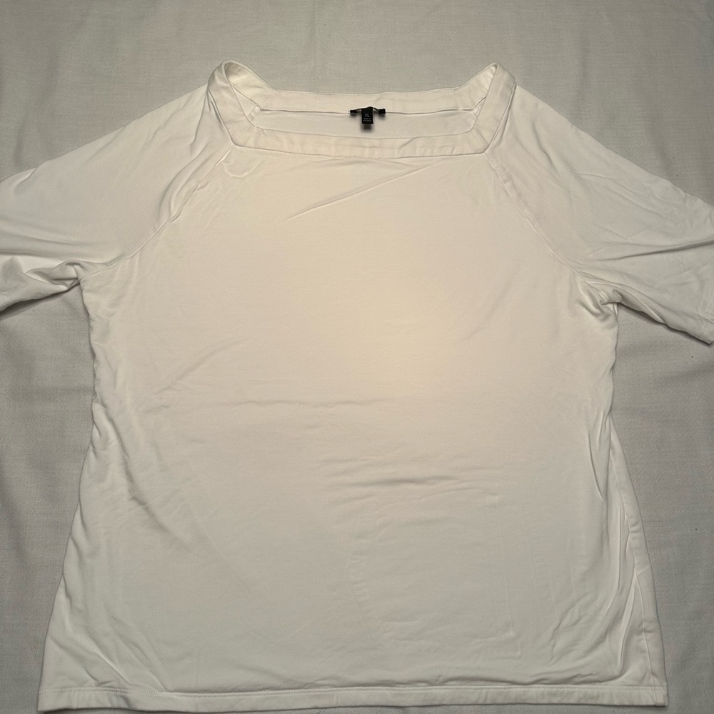 Land’s End. White square neck tee with liner. Very nice quality. Worn 1x